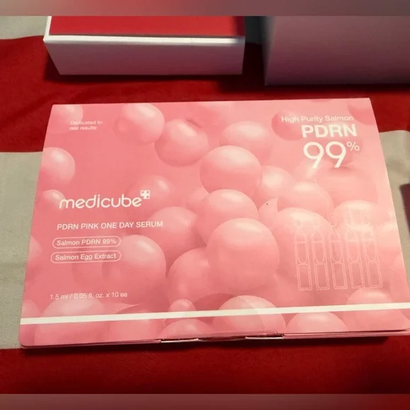 Medicube Booster Pro New - Picture 3 of 6